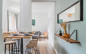 Appartement F3 55M2 A 5' De Paris